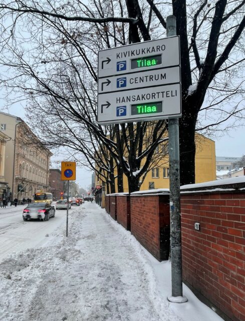 Portier Road Guidance Signs in Smart City Turku